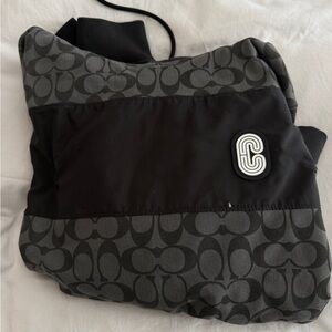 Coach Men's Sweater in Charcoal and Black